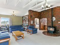 photo property thumbnail