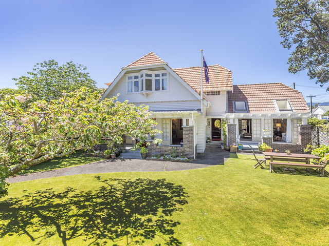 51 Falkirk Avenue Seatoun