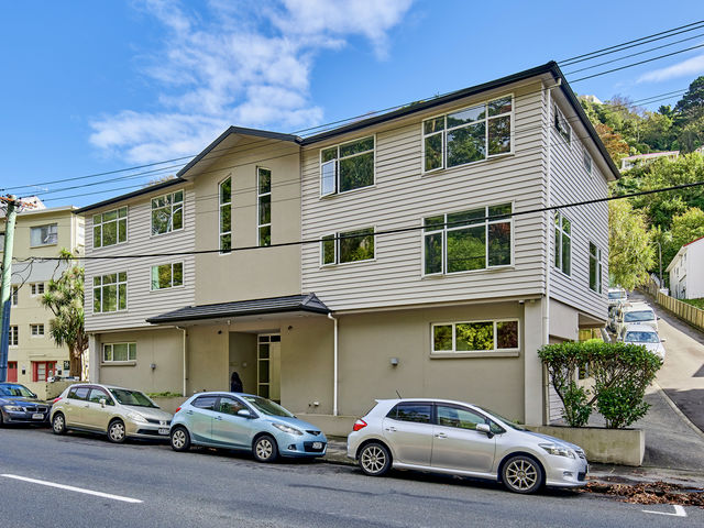 12A Glenmore Street Thorndon