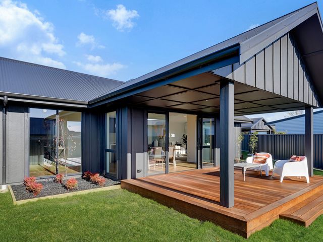 16 Rich Rise Havelock North