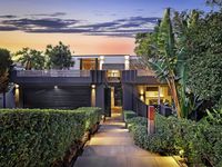 photo property thumbnail