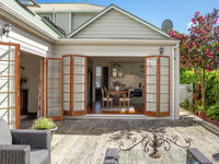photo property thumbnail
