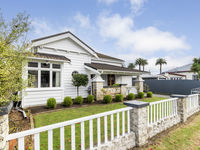 photo property thumbnail
