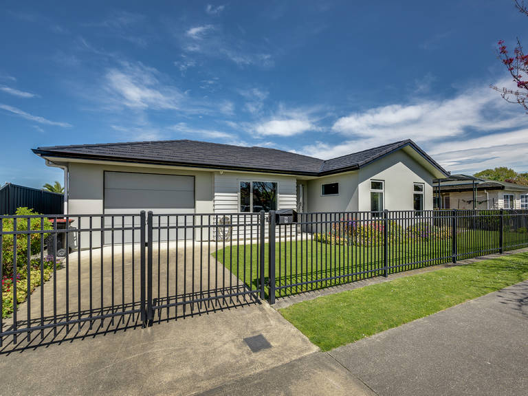 9 Gebbie Road Taradale