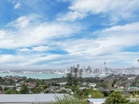 photo property thumbnail
