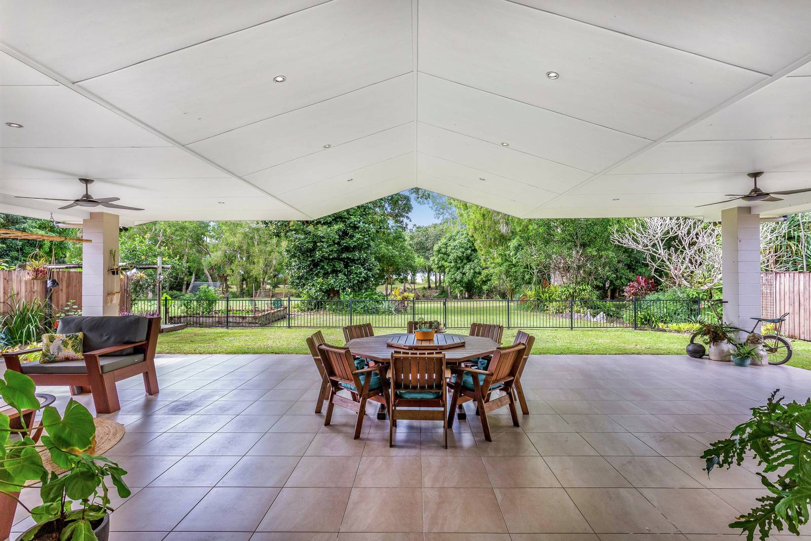 22 Paperbark Street , Bramston Beach 3 Bed House For Sale