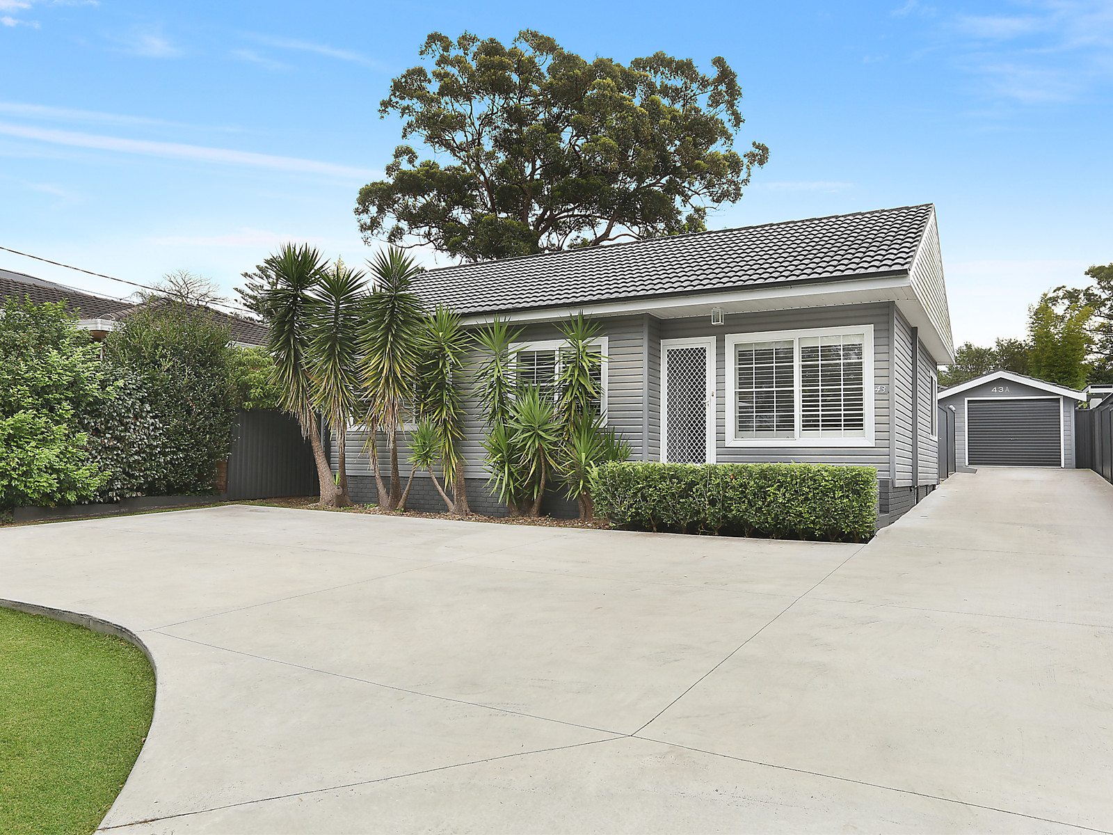 43 Loftus Avenue, Loftus 5 Bed House Auction Sold