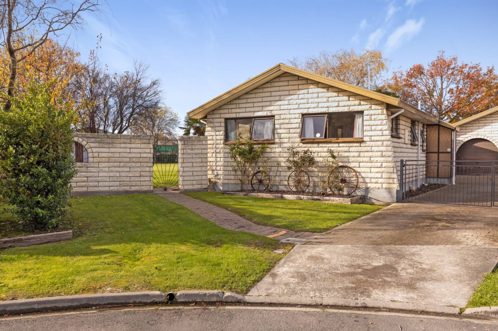 8 Rothwell Place, Springlands 3 Bed House Private Sale