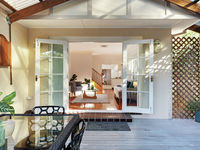 photo property thumbnail