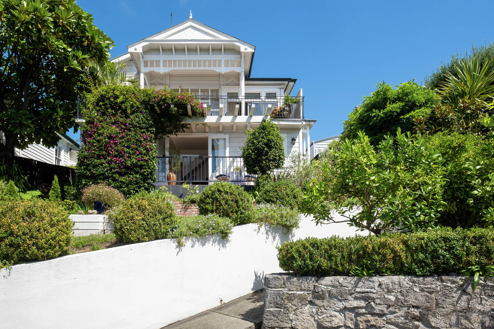 11 Lincoln Road, Bluff Hill, Napier 4 Bed House Private Sale