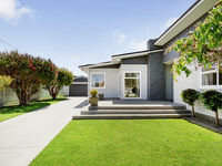 photo property thumbnail