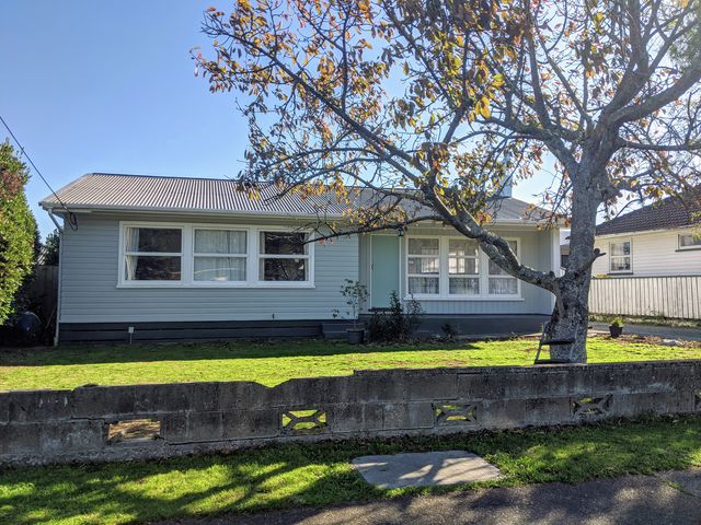 18 Palm Avenue Stoke