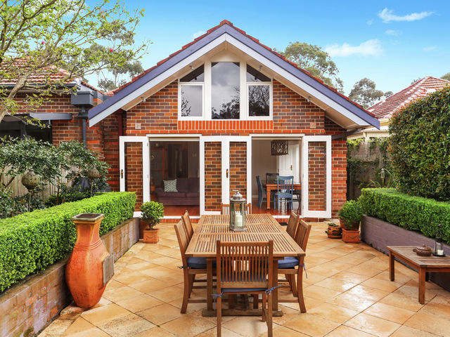 30 Richmond Avenue Willoughby