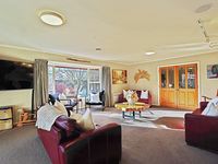 photo property thumbnail