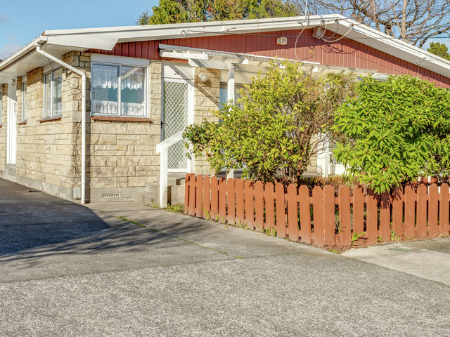 9b Flat 2 Miro Street Wallaceville