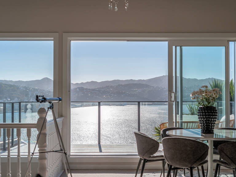 2 The Crescent Roseneath