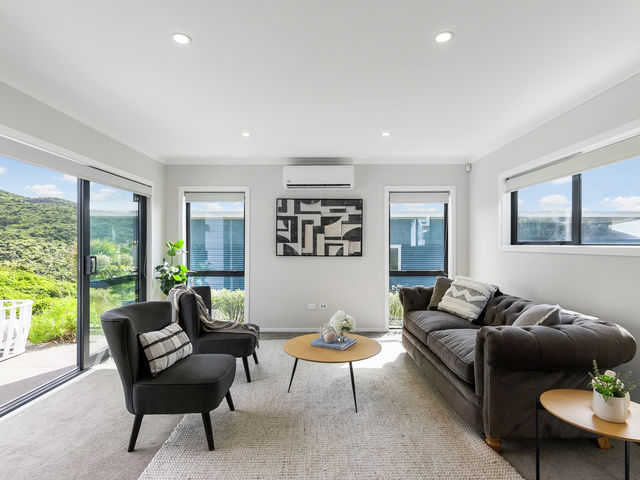 37 Tamworth Crescent Newlands