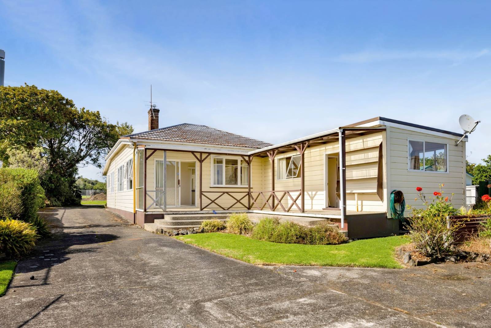 16 Old South Road, Okato 4 Bed House For Sale