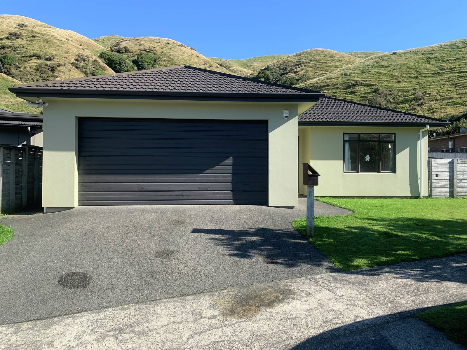 13 Yarnbrook Grove, Churton Park
