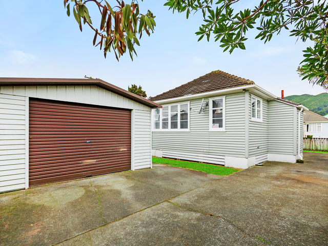 1/1 Strand Crescent Naenae