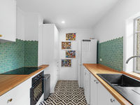 photo property thumbnail
