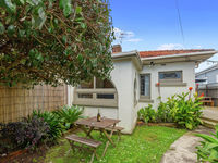 photo property thumbnail