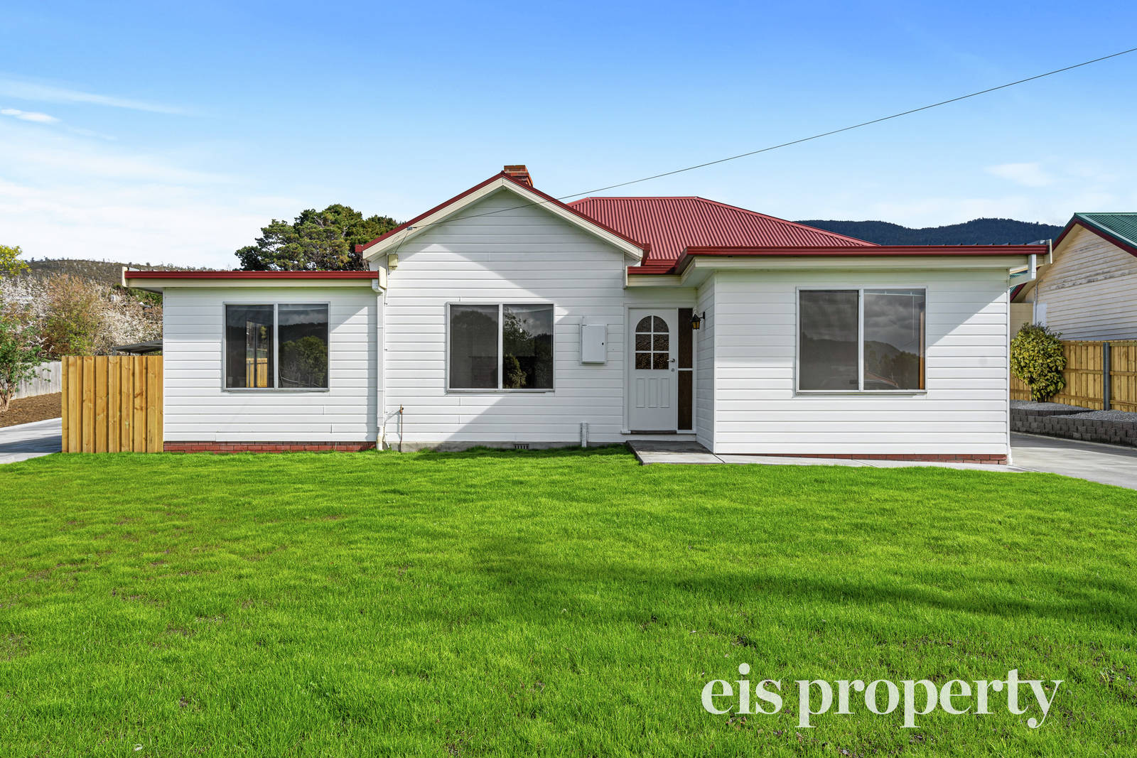 1/6 Wyndham Road, Claremont 4 Bed House For Sale