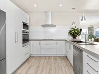 photo property thumbnail