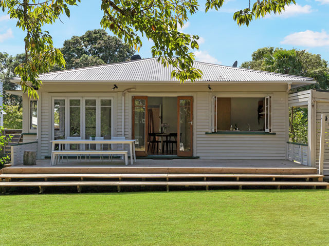 2 Leone Terrace Mount Albert