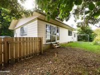 photo property thumbnail