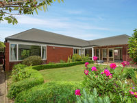photo property thumbnail