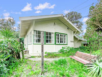 photo property thumbnail