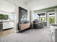 photo property thumbnail