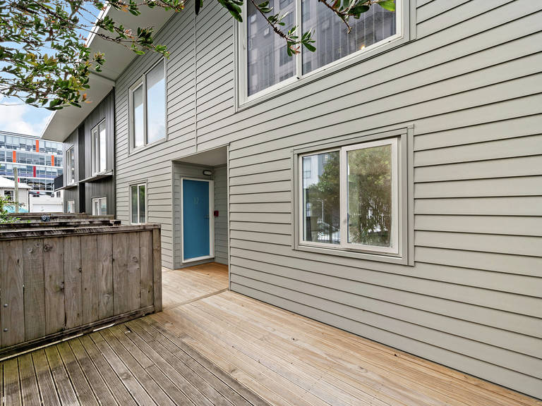 18/3 Kelvin Grove Te Aro