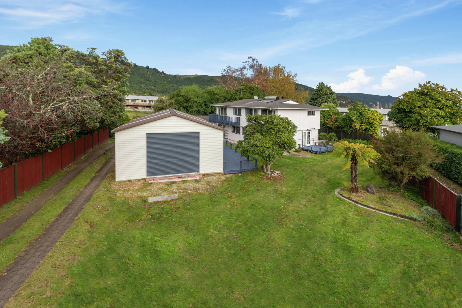 29 Irwin Place, Kinloch, Taupo