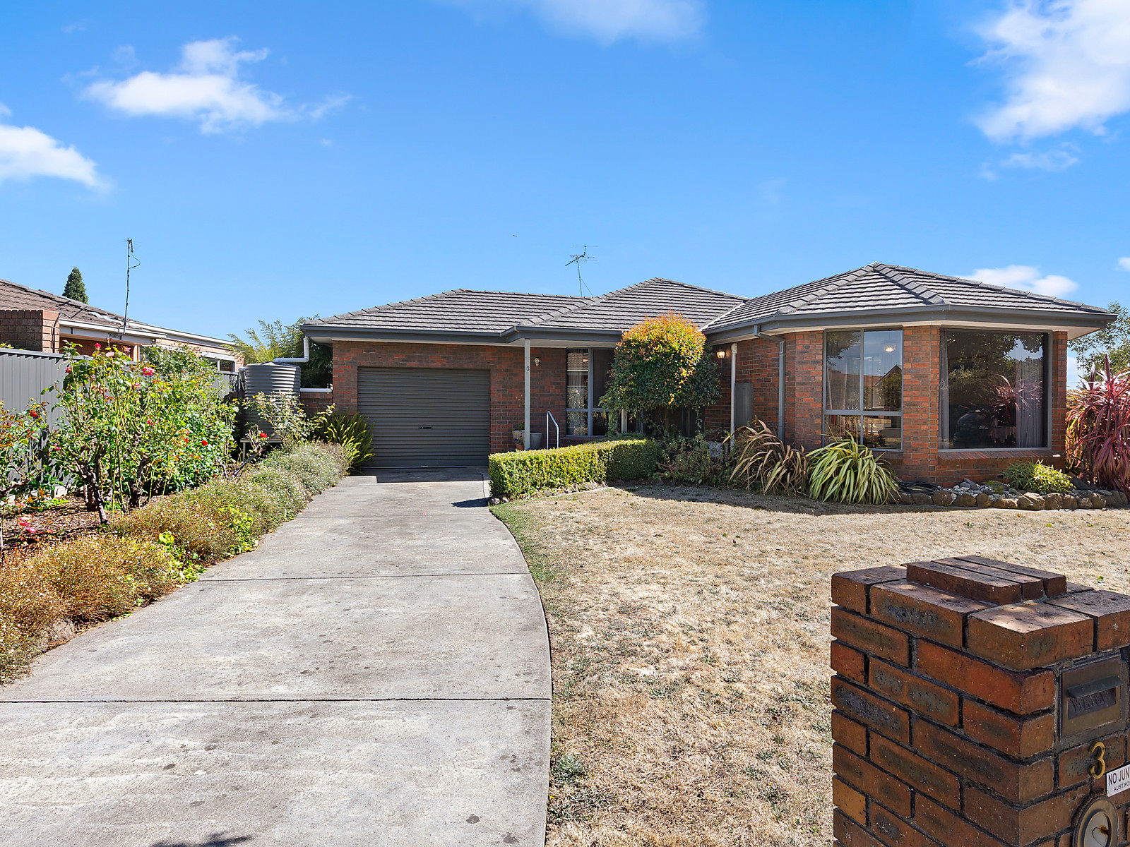 3 Redford Drive, Wendouree 2 Bed House Private Treaty