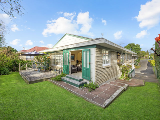 1/208 Pakuranga Road Pakuranga Heights
