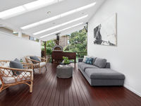 photo property thumbnail