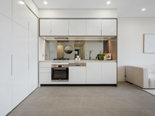 815/2 Morton Street Parramatta