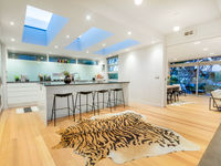 photo property thumbnail