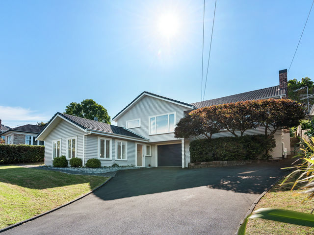 45 Seacliffe Road Hillsborough