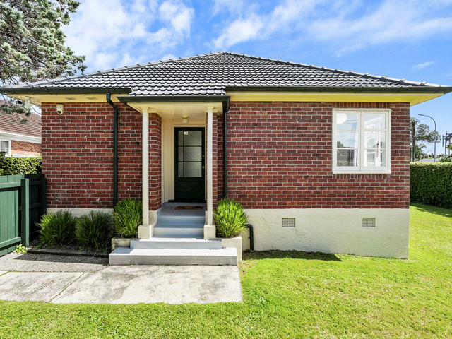 82 Asquith Avenue Mount Albert