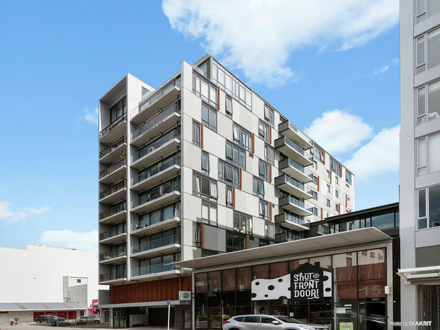 1102/13 College Street Te Aro