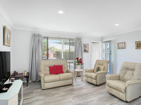 photo property thumbnail