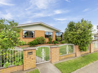 photo property thumbnail