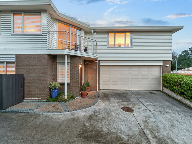 30C Hillsborough Road Hillsborough