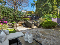 photo property thumbnail
