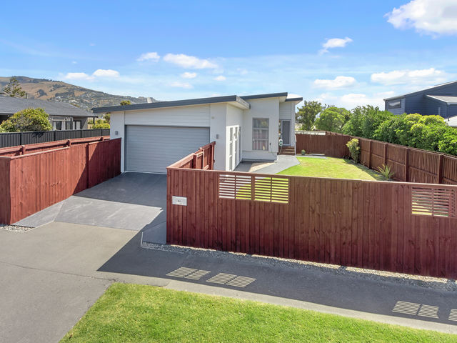126 Rocking Horse Road Southshore