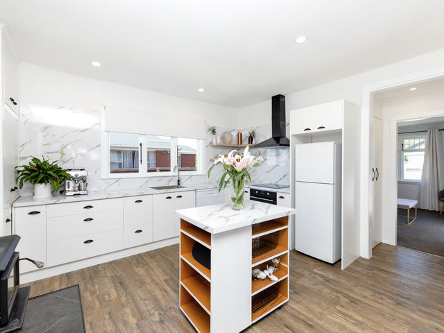 70 Neill Street Hornby