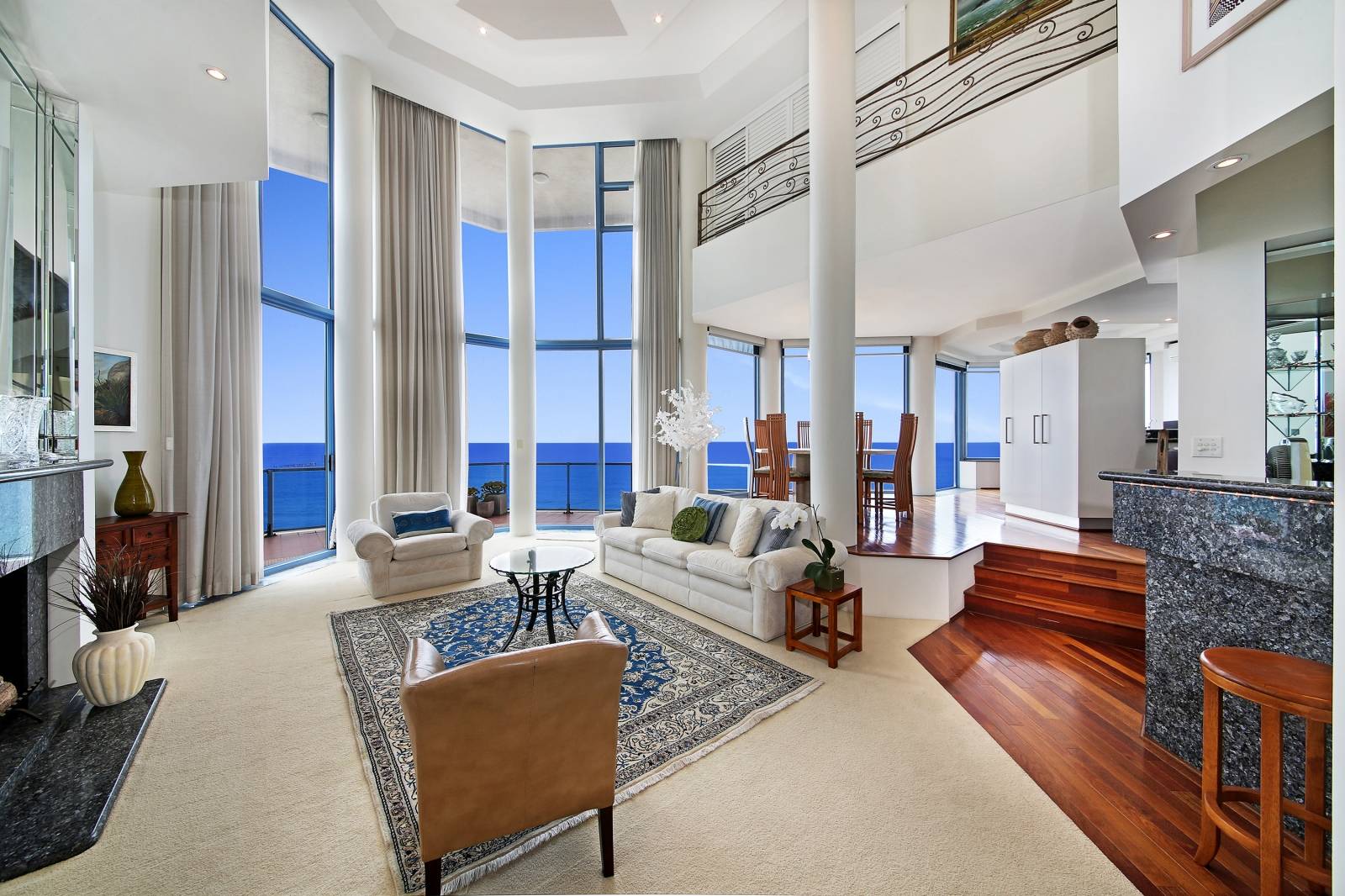 10-3456-main-beach-parade-surfers-paradise-3-bed-penthouse